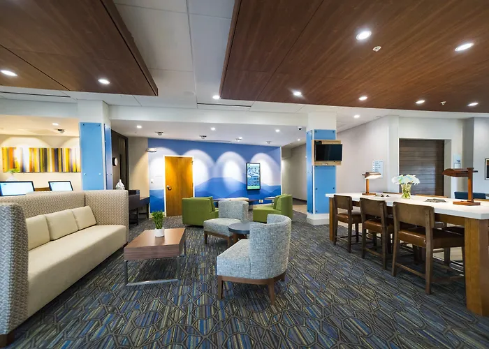 Holiday Inn Express & Suites - Southaven Central - Memphis By Ihg