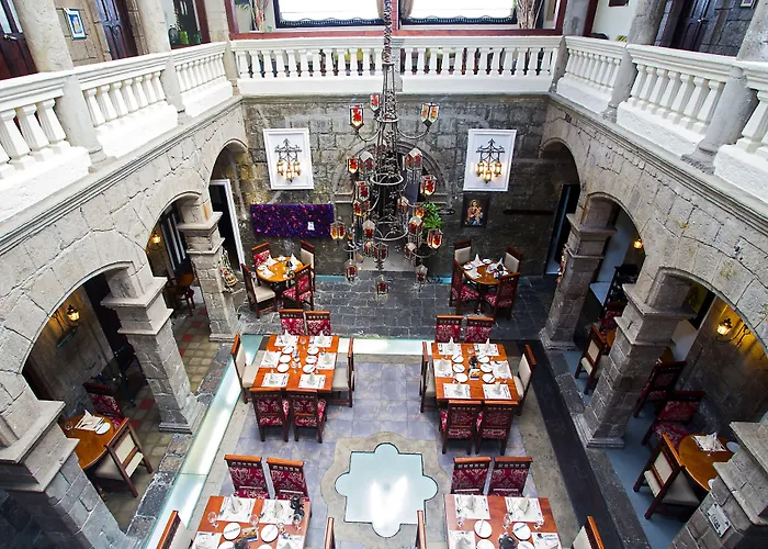 Roka Plaza Hotel Boutique