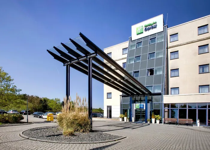 Holiday Inn Express Frankfurt Airport By Ihg