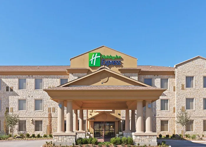 Holiday Inn Express & Suites Oklahoma City Nw - Quail Springs By Ihg
