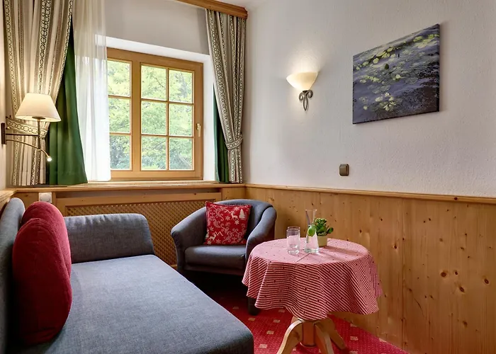 Alpenhof - ruhige Wohlfühloase im Fünf-Seenland in S-Bahnnähe