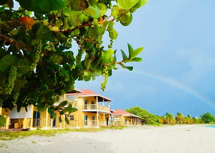 Rendezvous Bay Hotel