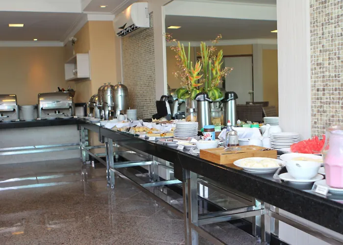 Calhau Praia Hotel