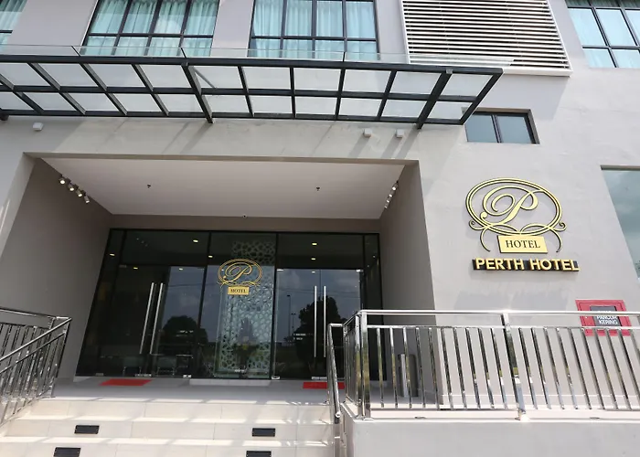 Sem9 Senai "Formerly Known As Perth Hotel"