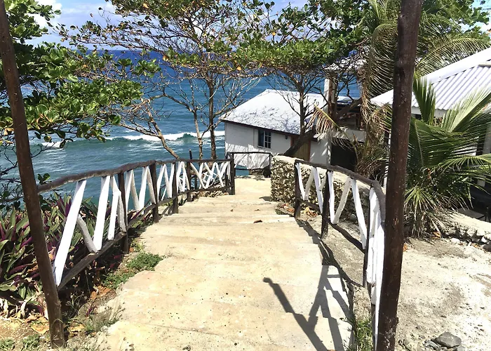 The Sea Cliff Hotel Resort & Spa