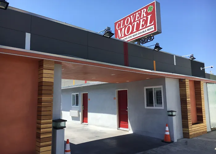 Clover Motel