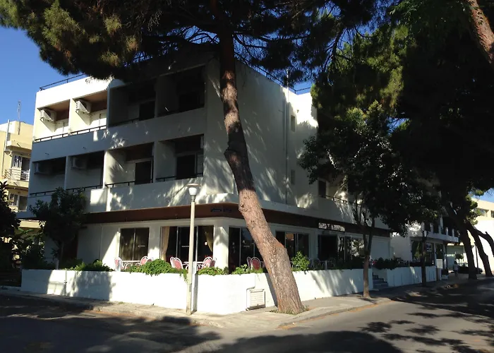 Phaethon Hotel