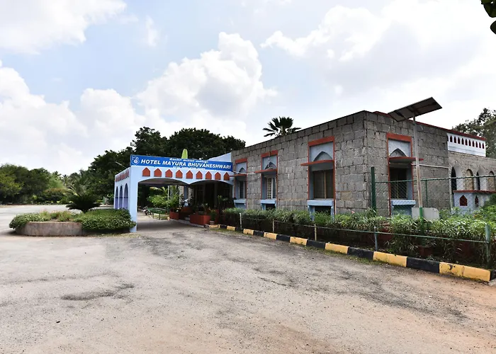 Kstdc Hotel Mayura Bhuvaneshwari Kamalapur