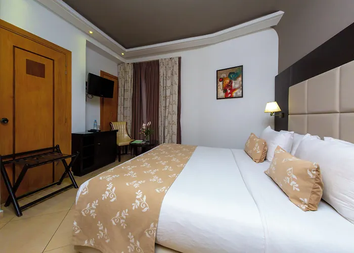 Malak Hotel