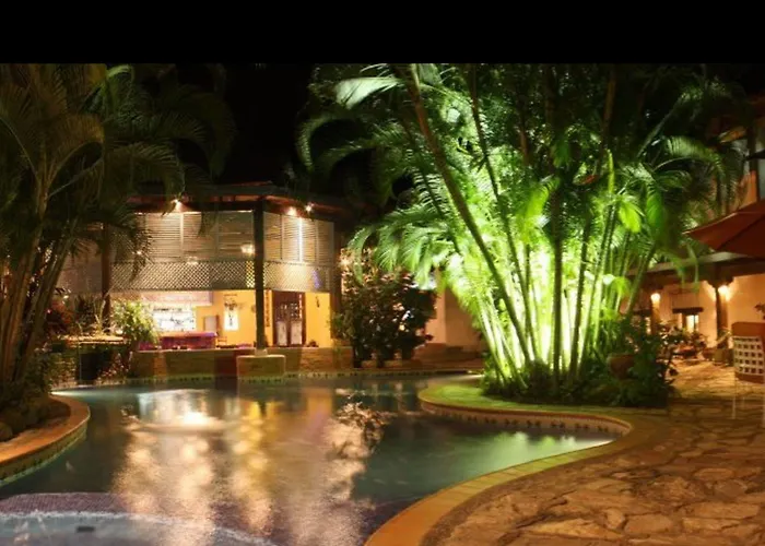 Hotel Marina Copan