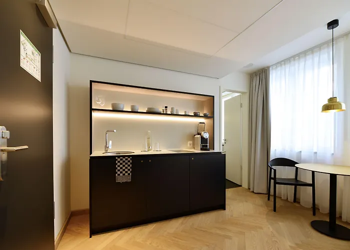 Melter Hotel & Apartments - A Neighborhood Hotel