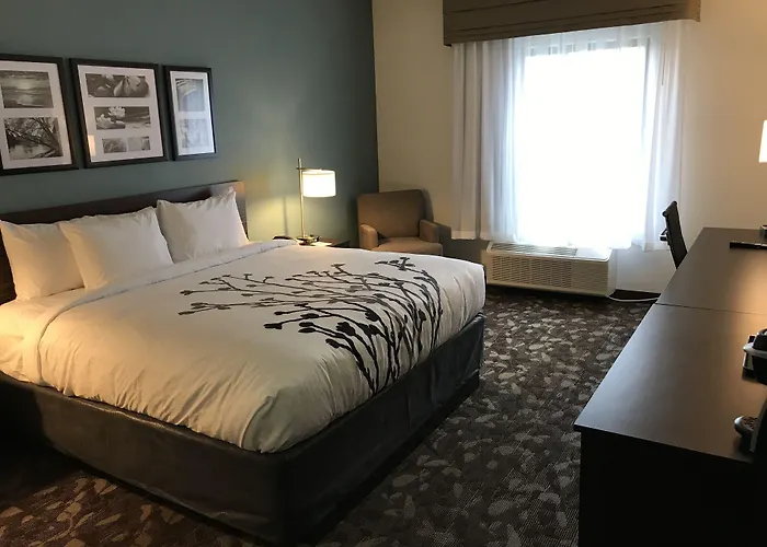 Sleep Inn & Suites Middletown - Goshen
