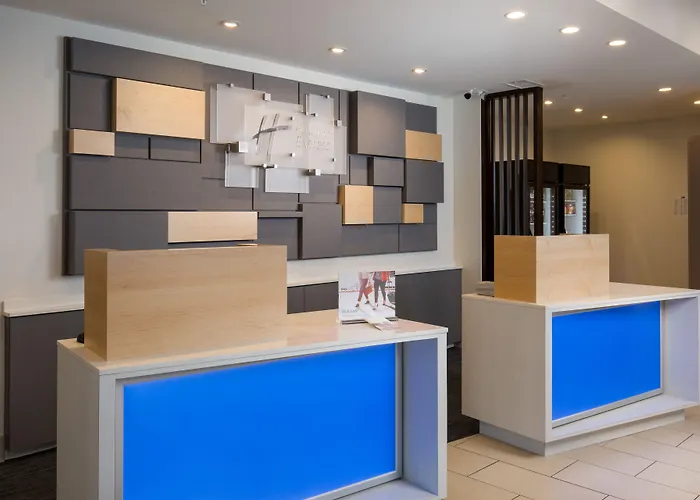 Holiday Inn Express Visalia-Sequoia Gateway Area By Ihg