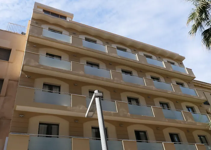 Hotel Rusadir