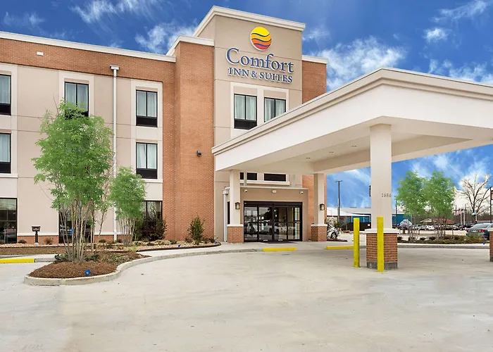 Pennant Hotel & Suites
