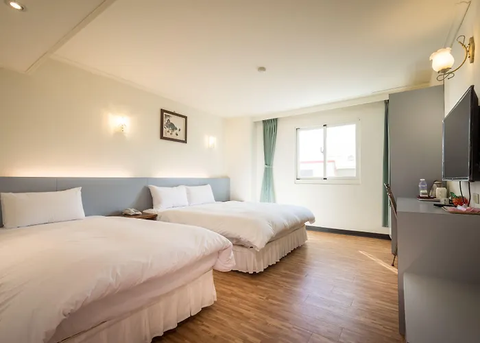 Apple Hotel