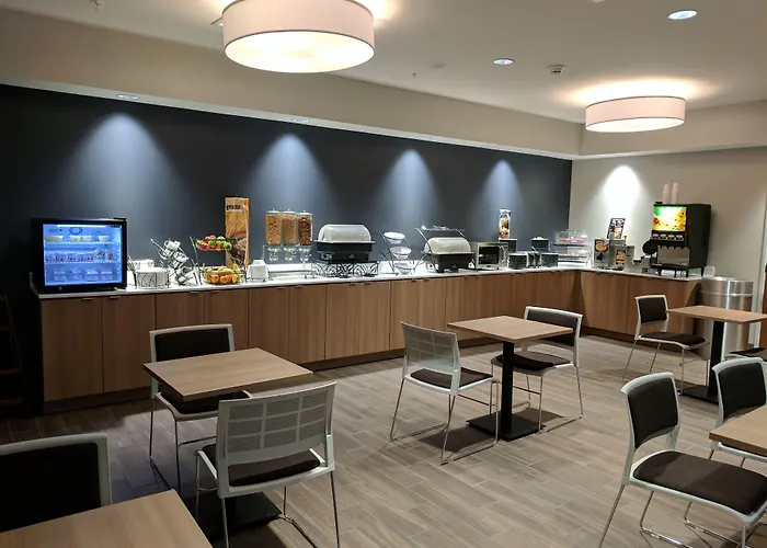 Microtel Inn & Suites By Wyndham Clarion
