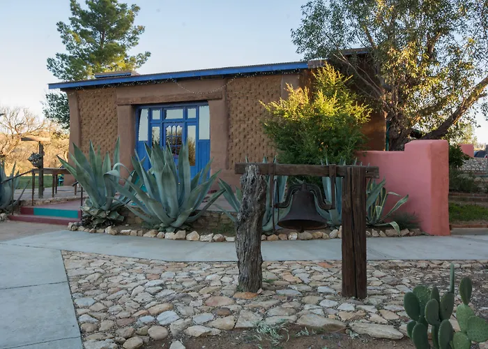 Rancho De La Osa Guest Ranch