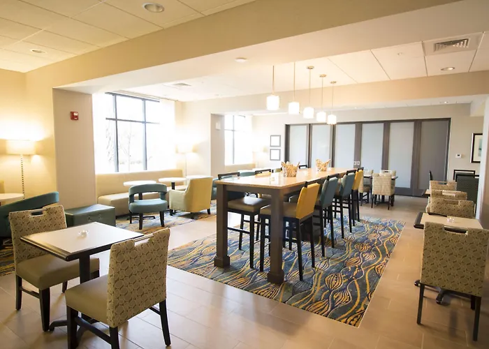 Hampton Inn Decatur, Mt. Zion, Il