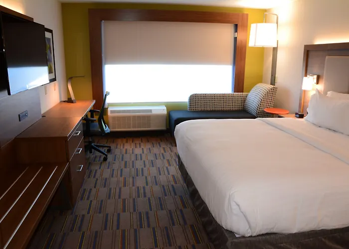 Holiday Inn Express & Suites - Pittsburgh - Monroeville By Ihg