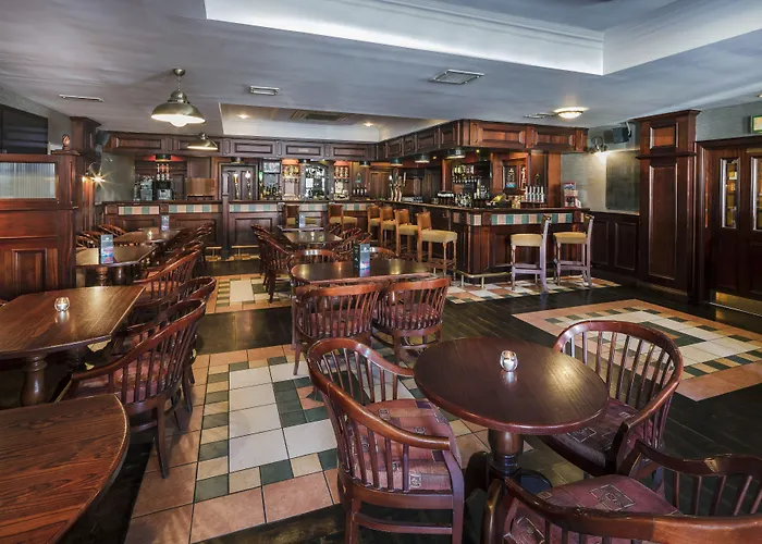 Downings Bay Hotel