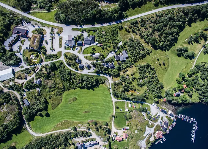 Dolmsundet Hotell Hitra