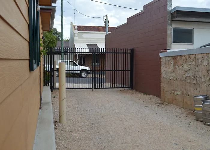 Prince Of Wales Hotel Gulgong