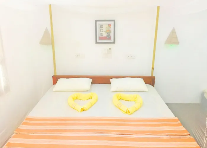 Beach Wave Hotel