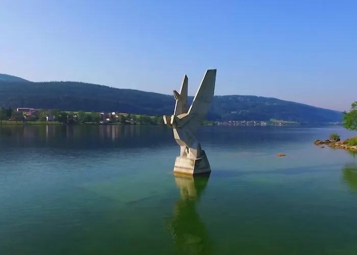 Hotel De Ville - La Baie Du Lac