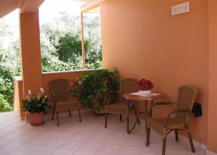 Florena Hotel