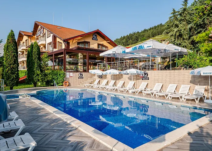 Ardovel Park Hotel
