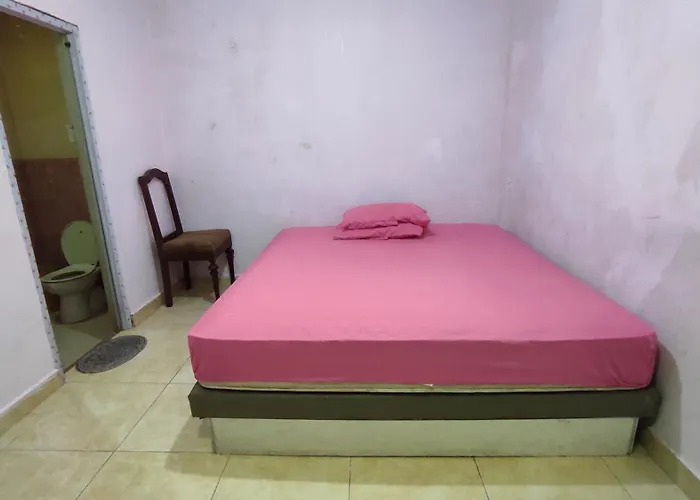 Hotel O Wisma Syariah Dian Near Pare-Pare