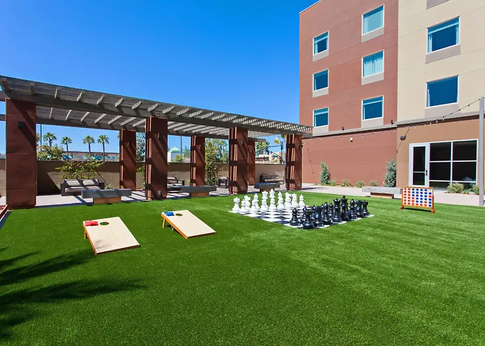 Courtyard By Marriott San Diego El Cajon
