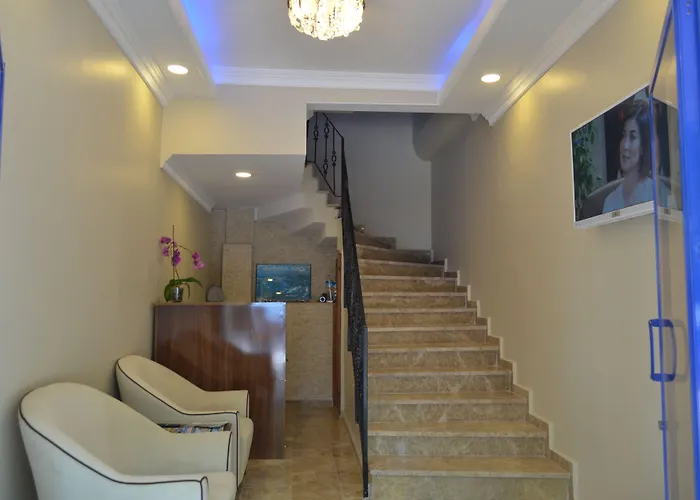 Ada Palas Otel