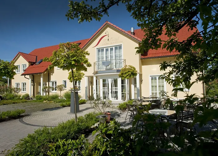 Hollerhöfe - Zu Gast im Dorf