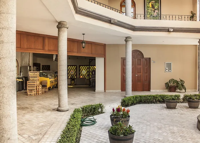 Hotel Esmeralda