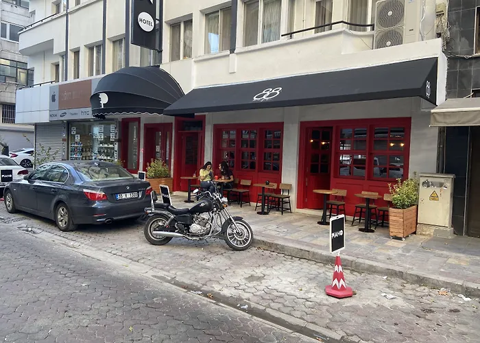 Piano Hotel