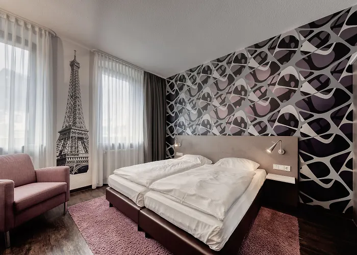 Hotel L'Adresse Garni