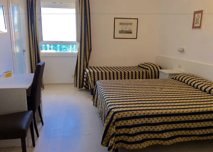Hotel Bahamas - 100 mt dal Porto