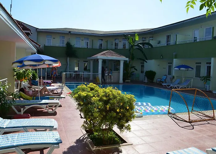 Elis Beach Hotel
