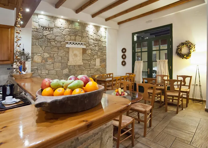 Artemis Hotel