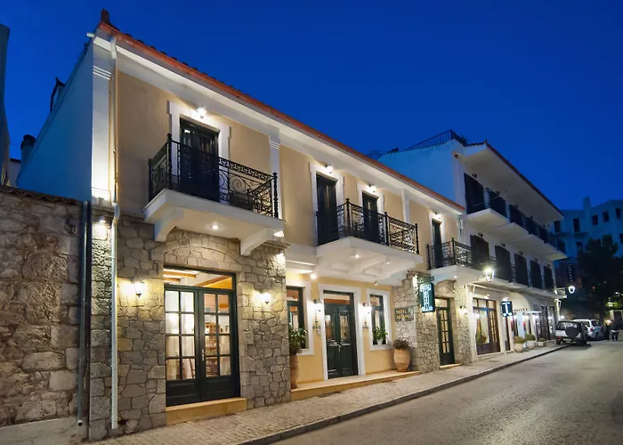 Artemis Hotel