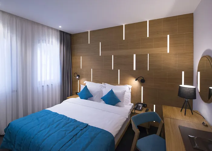 Hotel Sana