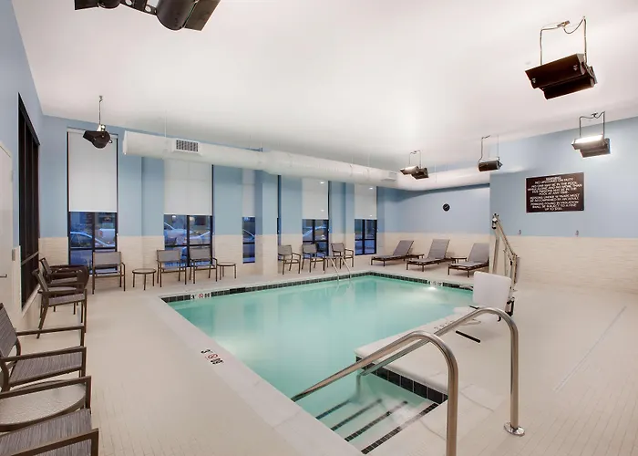 Homewood Suites By Hilton Louisville Downtown
