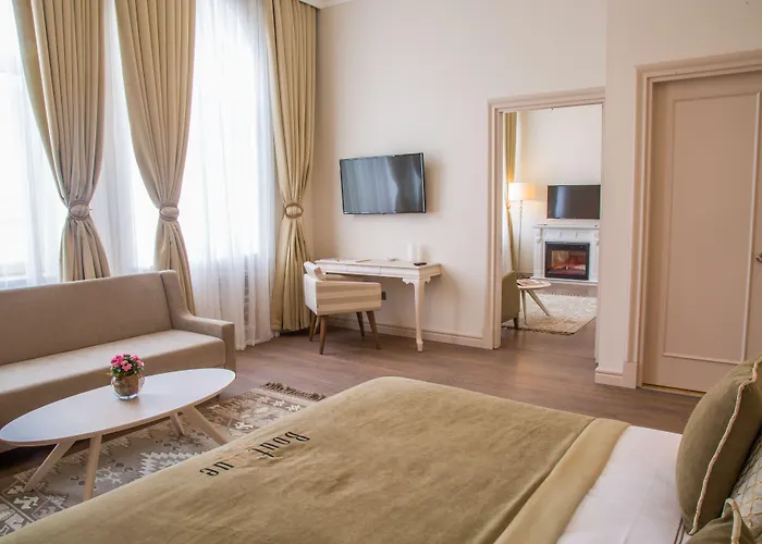 Boutique 19 Hotel