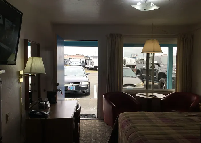 Southsider Motel