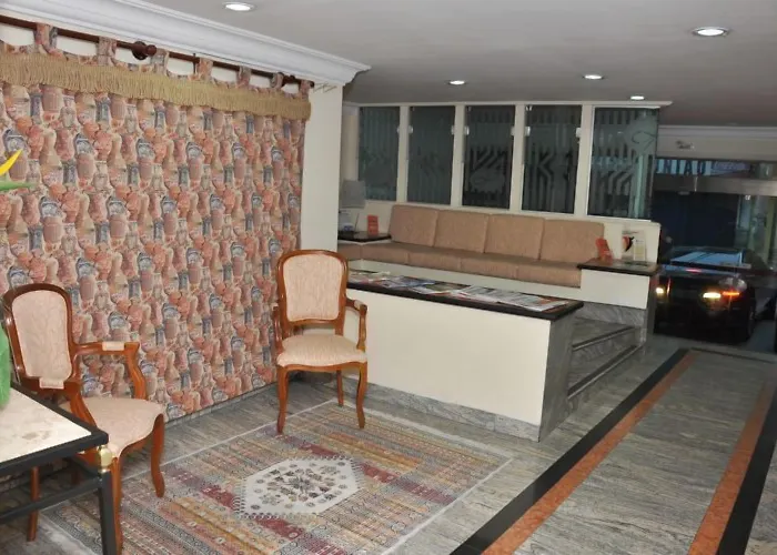 Inter Plaza Hotel