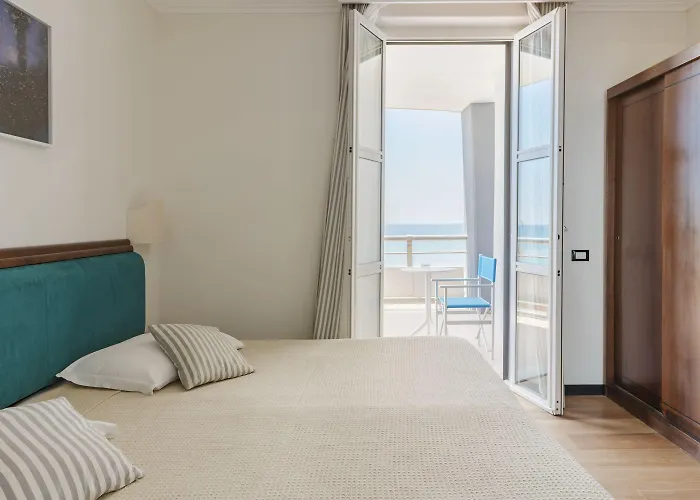 Hotel Riviera