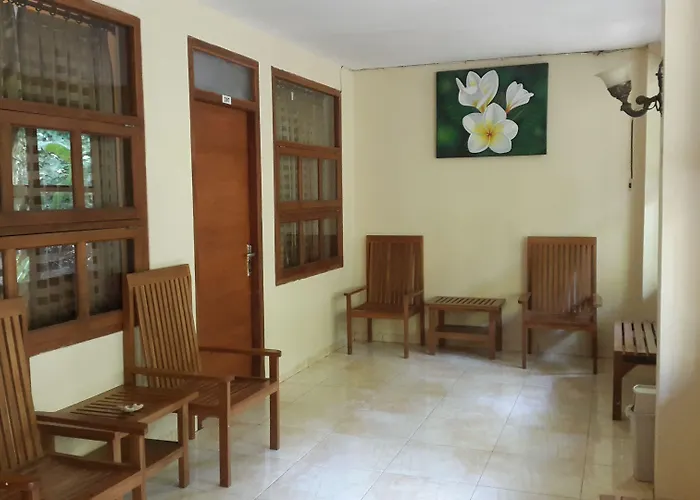 Centro Bajo Hotel & Resto