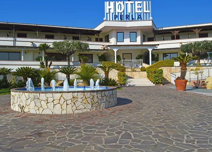 Perla Hotel & Garden